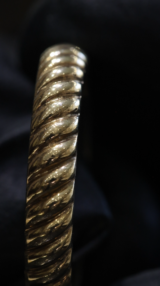 Men’s Braided Wedding Band in Yellow Gold