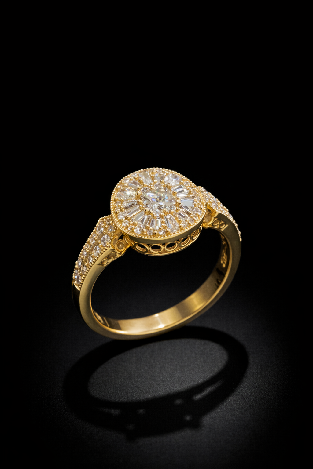 Natural Diamond Oval Halo Mosaic Ring with Princess-Cut Center in Yellow Gold | Vintage-Inspired Statement Design