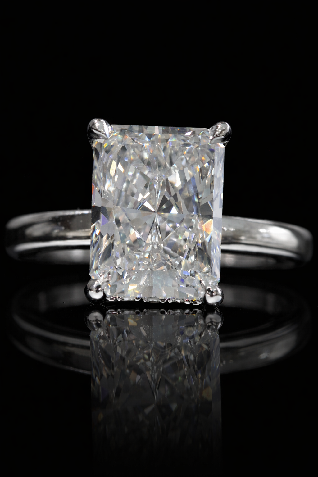 Radiant-Cut Lab-Grown Diamond Solitaire Ring in White Gold | Classic Prong Setting