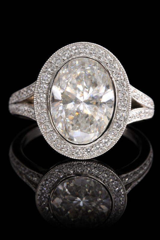 Oval Lab-Grown Diamond Halo Ring in White Gold | Modern Bezel-Inspired Setting