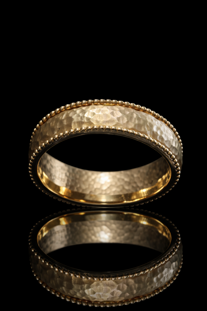 Men’s Hammered Milgrain Wedding Band in Yellow Gold