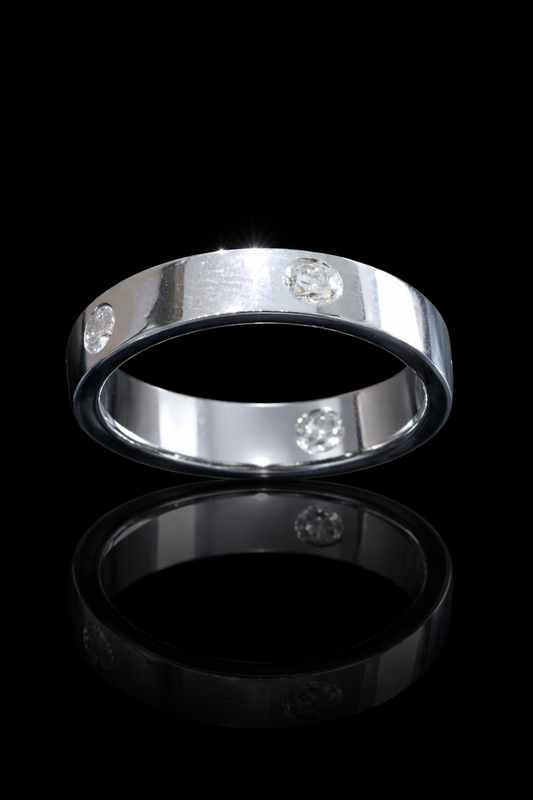Men’s Single Diamond Wedding Band in White Gold | .50 CTW