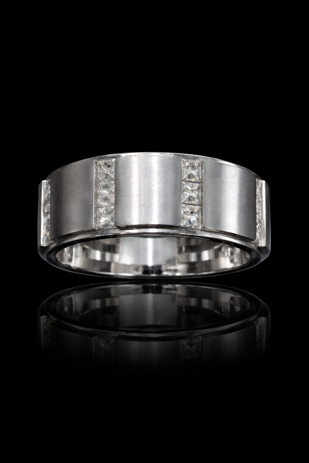 Men’s Channel-Set Diamond Wedding Band in White Gold | 2.50 CTW