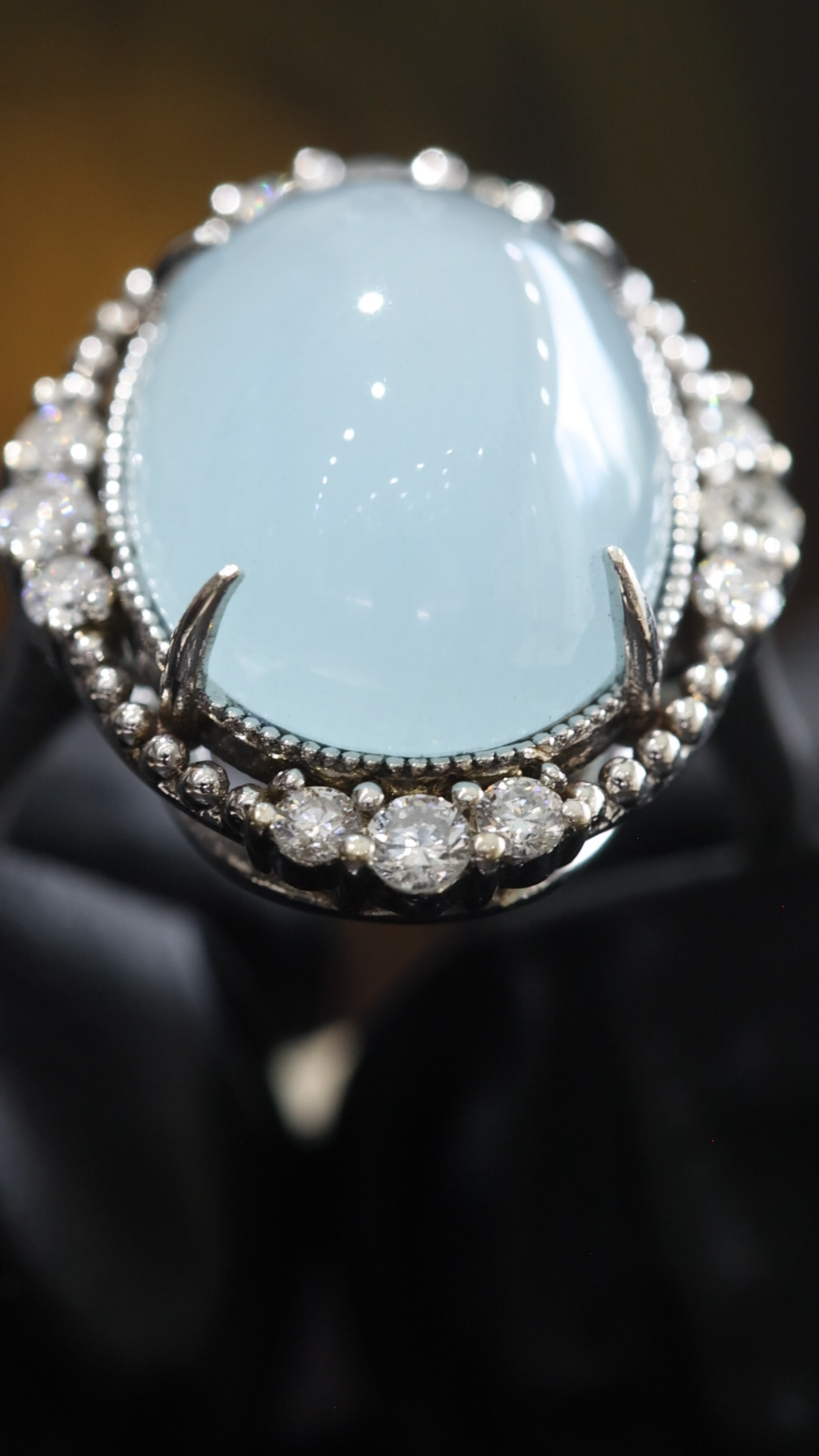 Grand Oval Aquamarine Cabochon Halo Ring in White Gold | Diamond Halo & Vintage Dome Setting