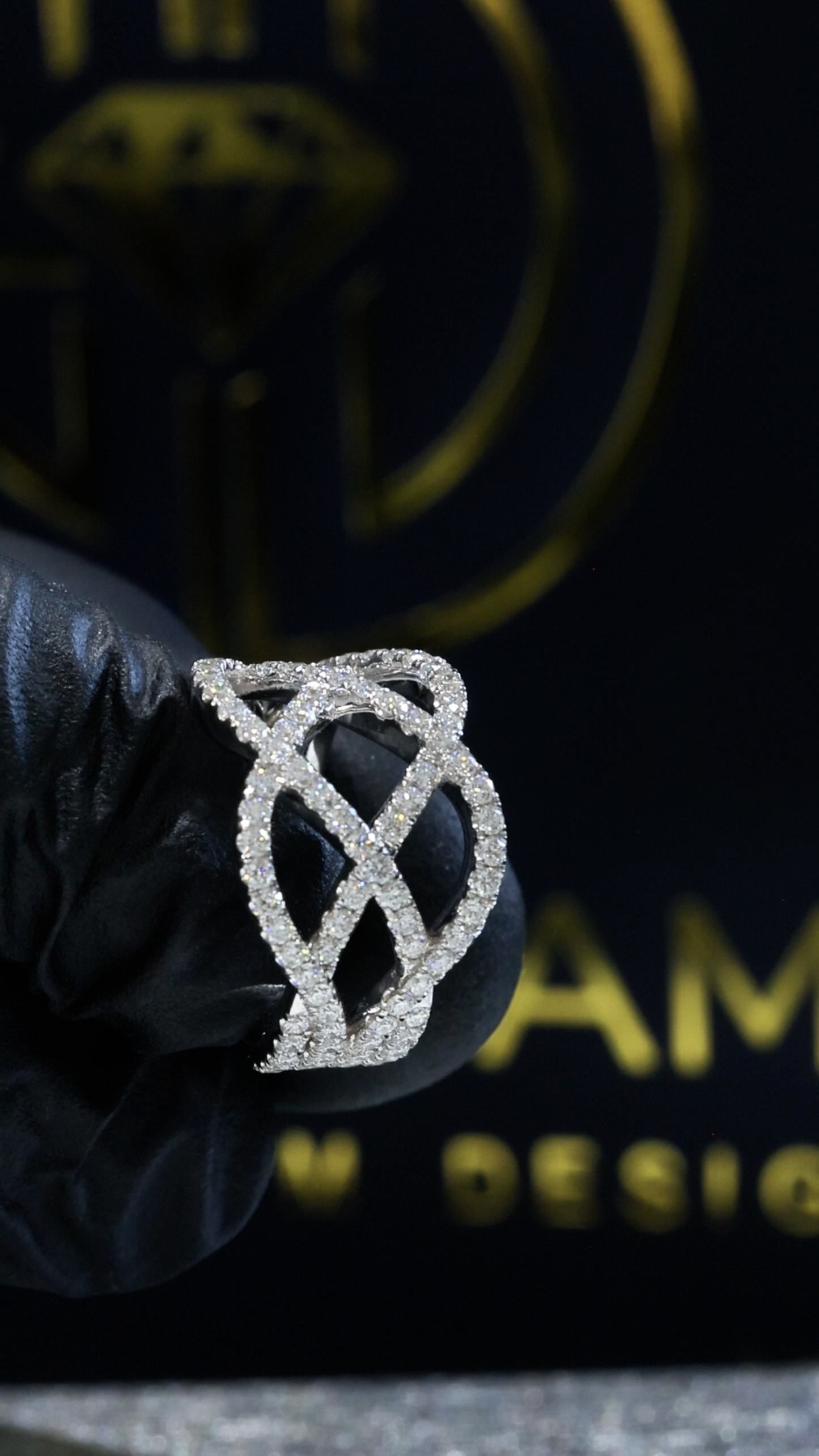 Natural Diamond Crisscross Pavé Statement Ring in White Gold | Interwoven Infinity Design