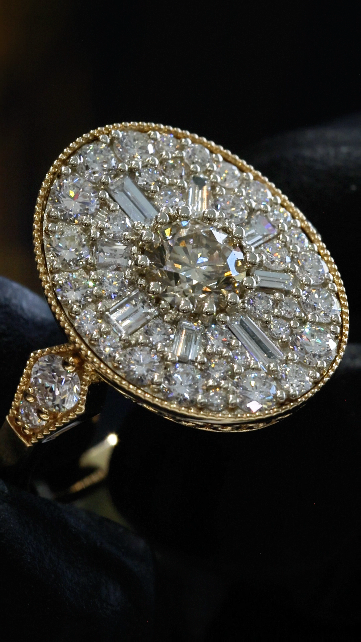 Natural Fancy Brown Diamond Oval Halo Ring with Mixed-Cut Mosaic in Yellow Gold | Vintage-Inspired Statement Design