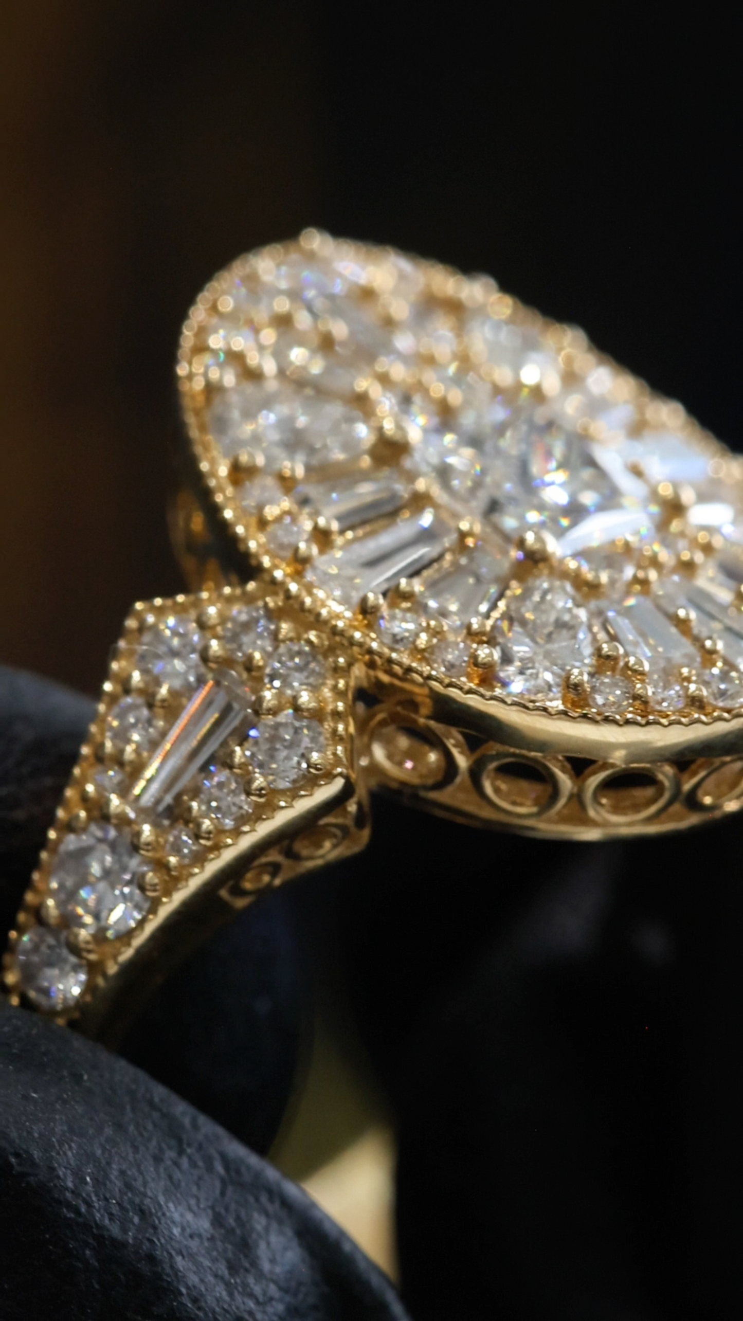 Natural Diamond Oval Halo Mosaic Ring with Princess-Cut Center in Yellow Gold | Vintage-Inspired Statement Design