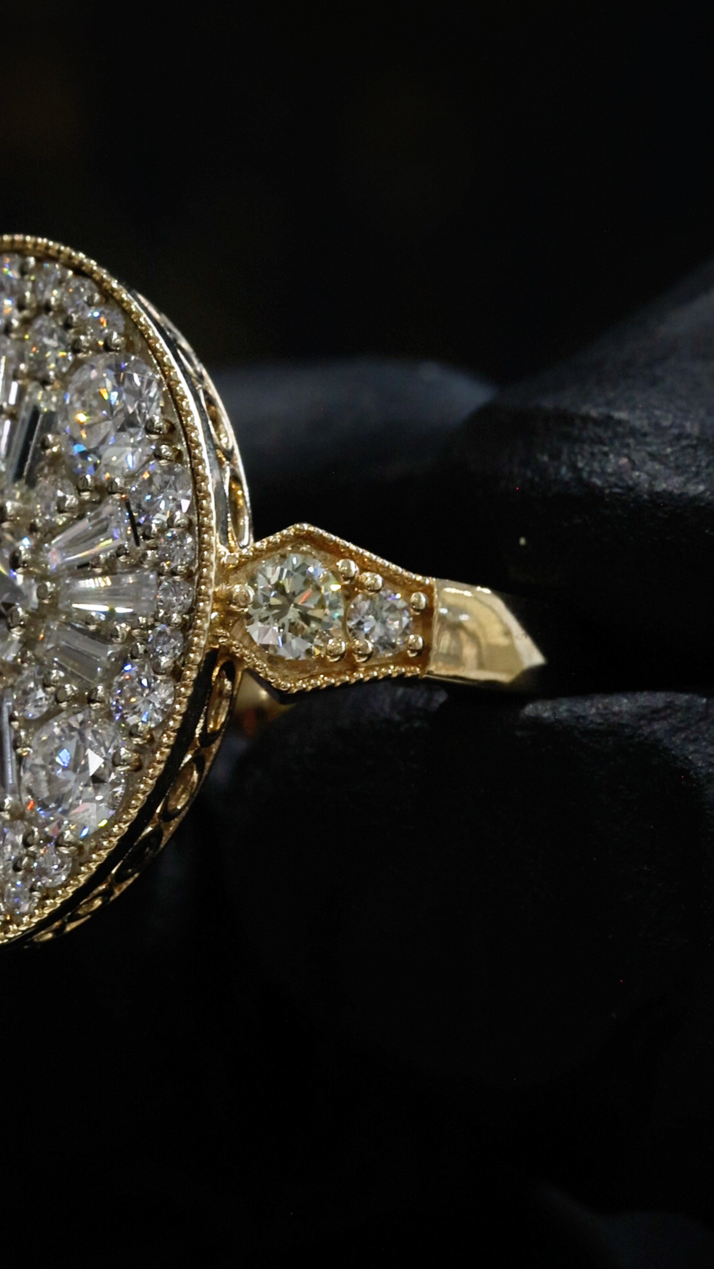Oval Diamond Mosaic Halo Ring with Mixed-Cut Design in Two-Tone Gold | Elegant Statement Style
