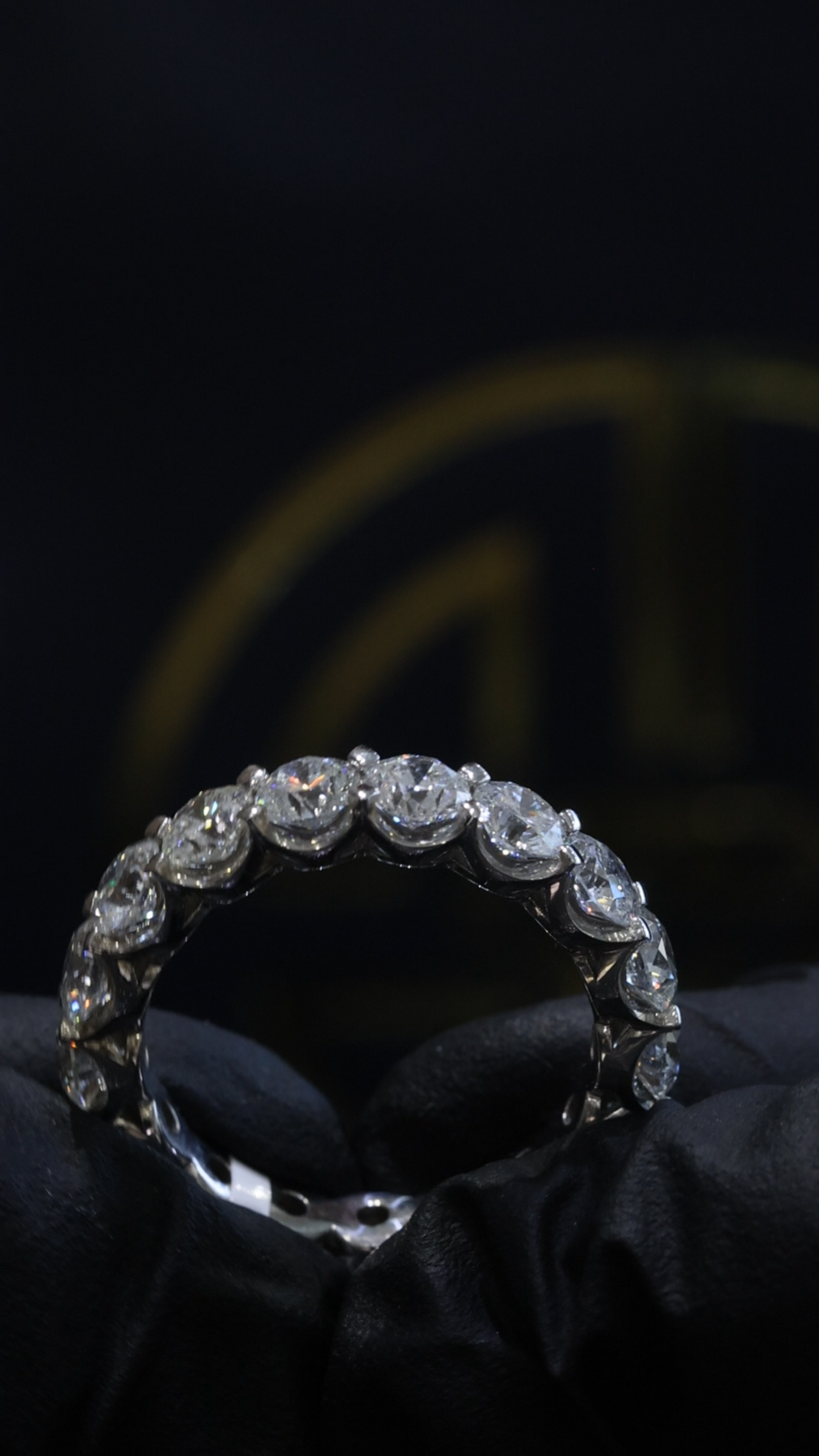 Emerald-Cut Diamond Eternity Band in White Gold | 4.02 CTW