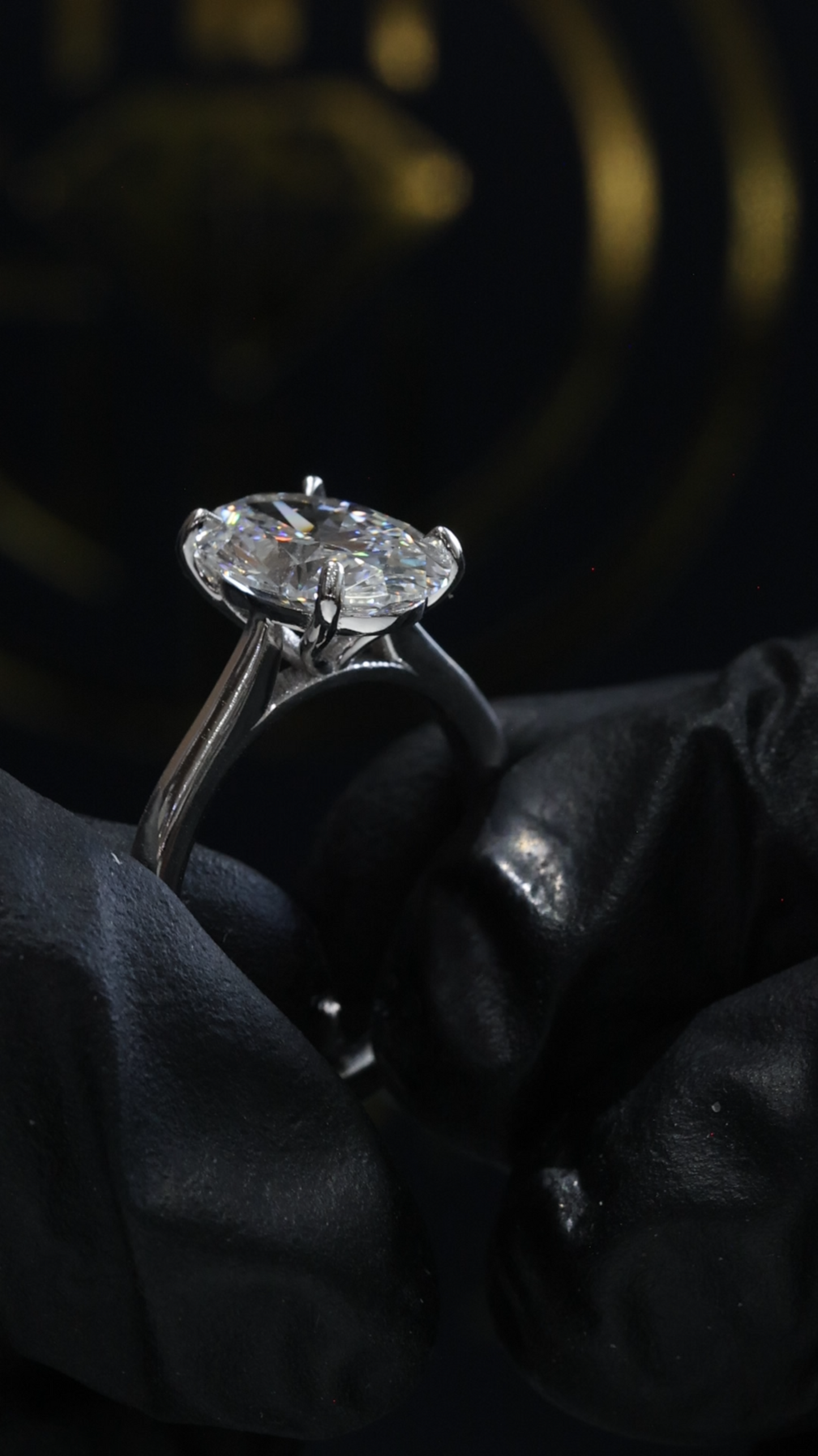 Oval Lab-Grown Diamond Solitaire Ring in White Gold | Classic Prong Setting