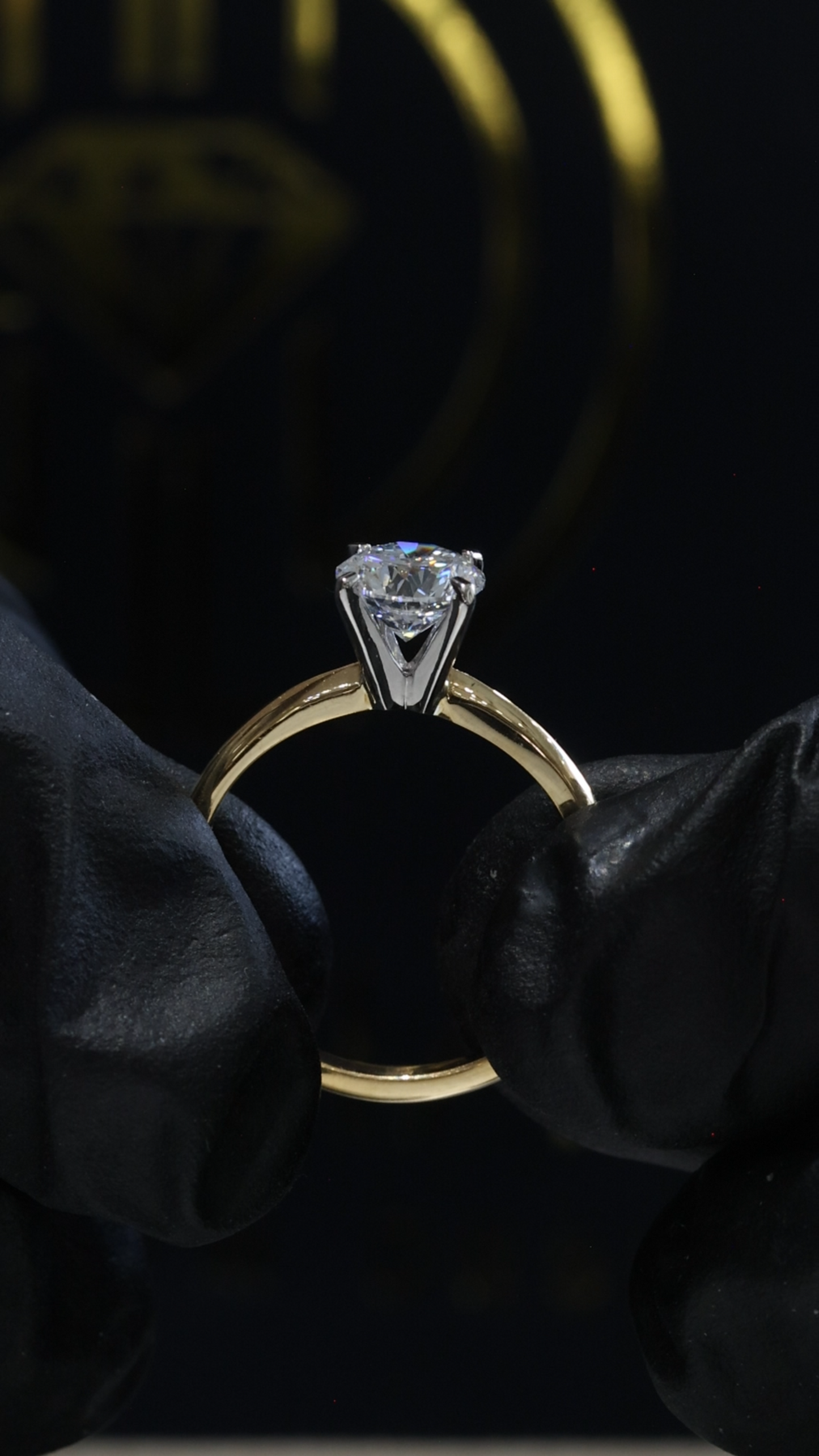 Round Lab-Grown Diamond Solitaire Ring in Yellow Gold | Classic Prong Setting