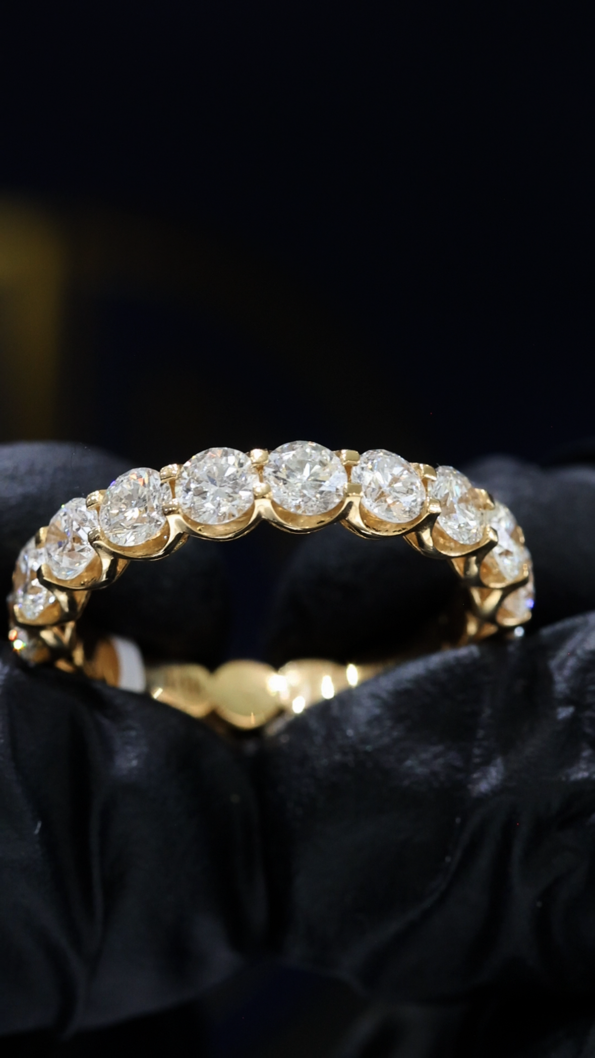 Natural Round Brilliant Diamond Eternity Band in 14K Yellow Gold | 3.10 CTW houston jeweler