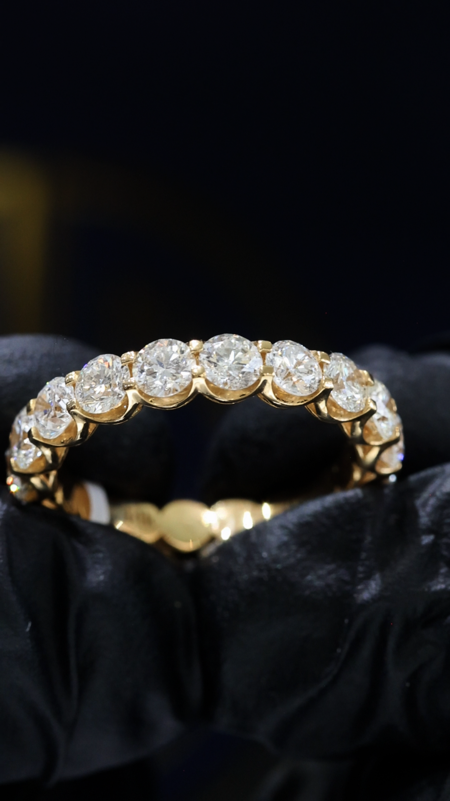 Natural Round Brilliant Diamond Eternity Band in 14K Yellow Gold | 3.10 CTW houston jeweler
