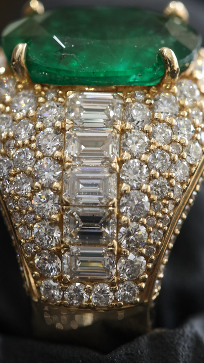 Oval Emerald Double Halo Ring in Yellow Gold | Diamond Pavé Statement Setting