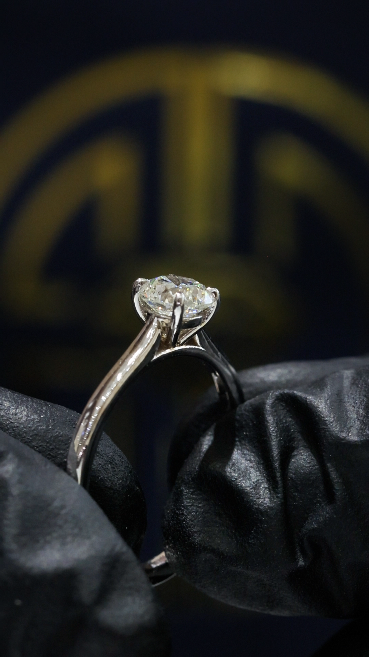 Round-Cut Natural Diamond Solitaire Engagement Ring in White Gold | Classic Prong-Set Design