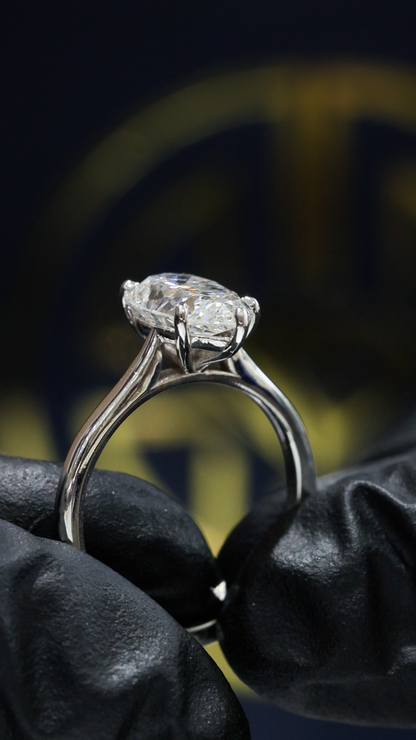 Pear-Shaped Natural Diamond Solitaire Engagement Ring in White Gold | Elegant Three-Prong Design