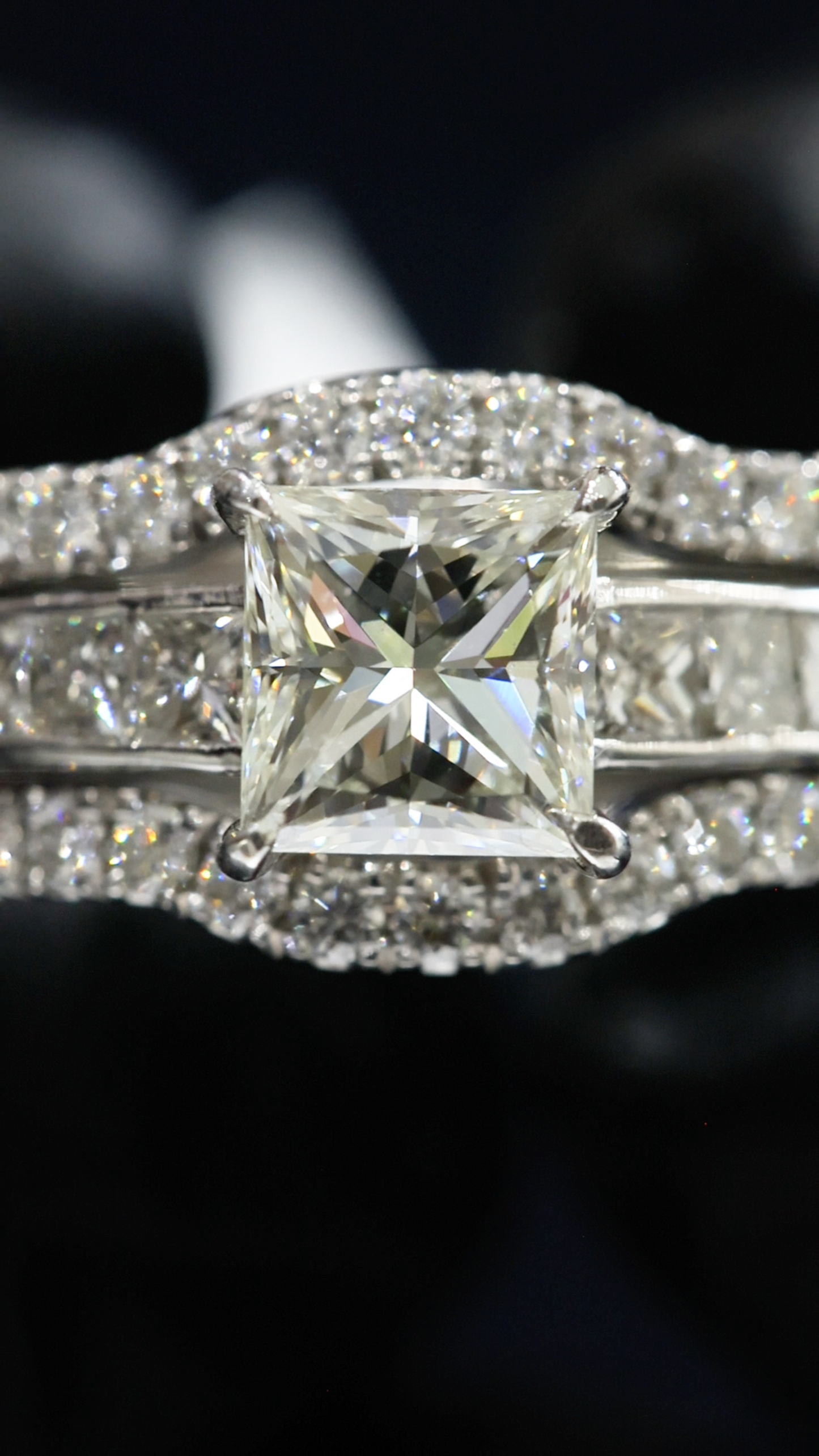 GIA Certified Natural Princess Cut Diamond Engagement Ring with Double Pavé Band in White Gold | Elegant Split Shank Design