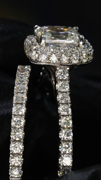 Natural Princess-Cut Diamond Halo Engagement Ring in White Gold | Timeless Double-Halo Elegance