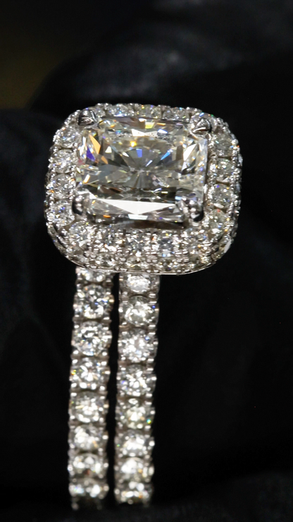 Natural Princess-Cut Diamond Halo Engagement Ring in White Gold | Timeless Double-Halo Elegance