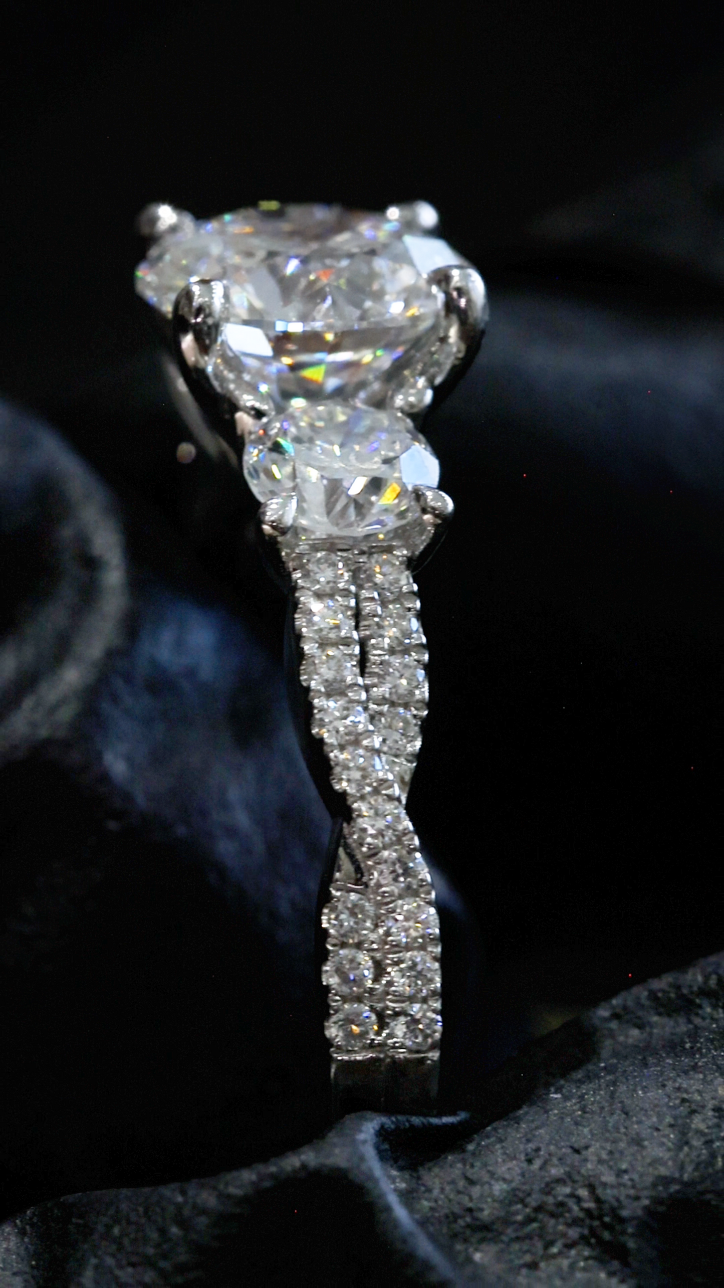Round-Cut Lab-Grown Diamond Engagement Ring with Pavé Accents in White Gold | Prong-Set Design