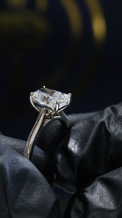 Radiant-Cut Lab-Grown Diamond Solitaire Ring in White Gold | Modern Prong Setting
