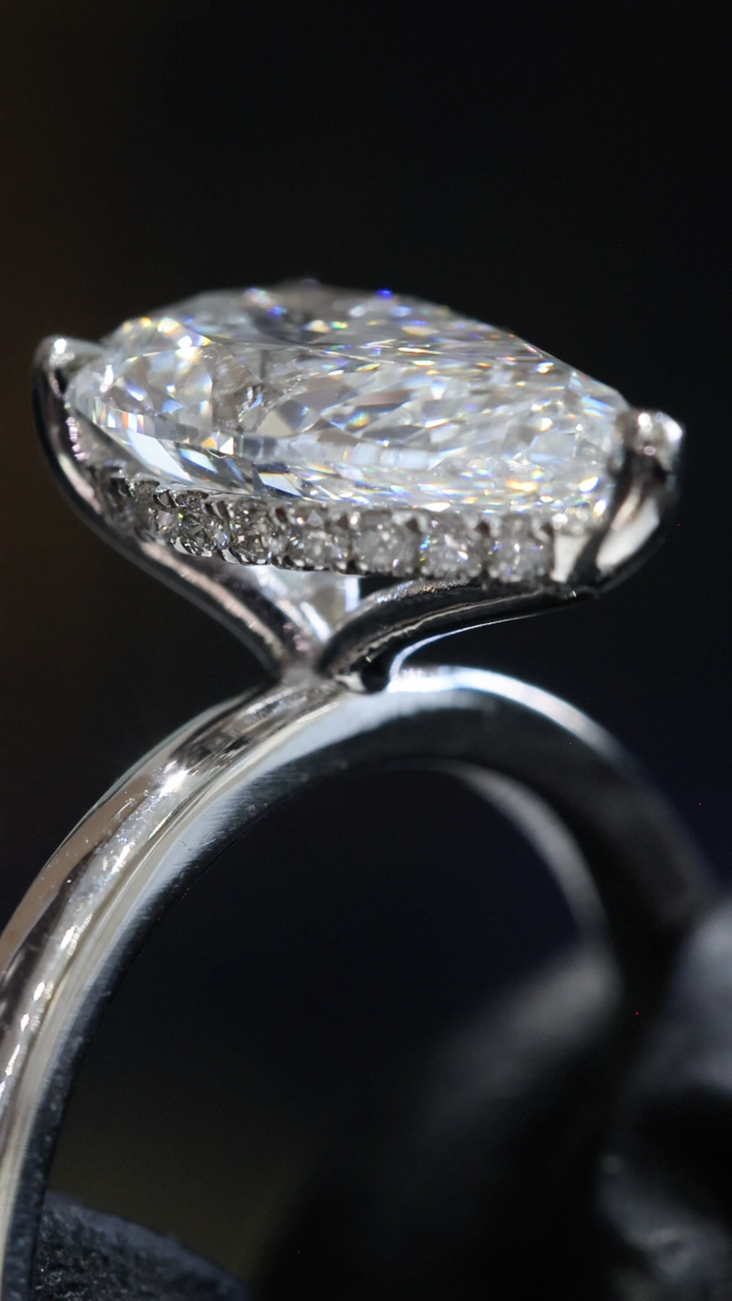 Pear-Shaped Lab-Grown Diamond Solitaire Ring in White Gold | Elegant Prong Setting