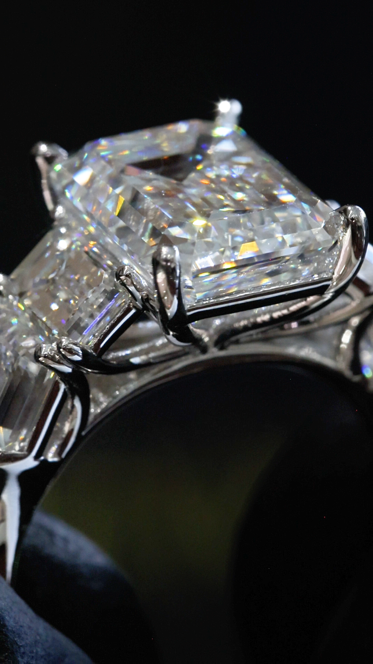 Emerald-Cut Lab-Grown Diamond Three-Stone Ring in White Gold | Emerald Side Stones