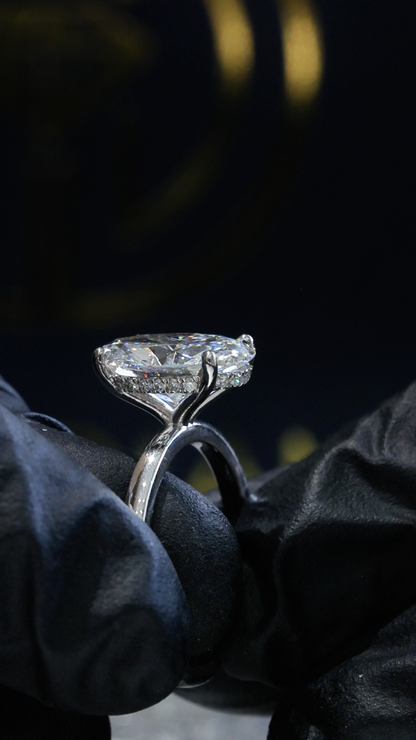 Oval-Cut Lab-Grown Diamond Solitaire Ring in White Gold | Classic Prong Setting