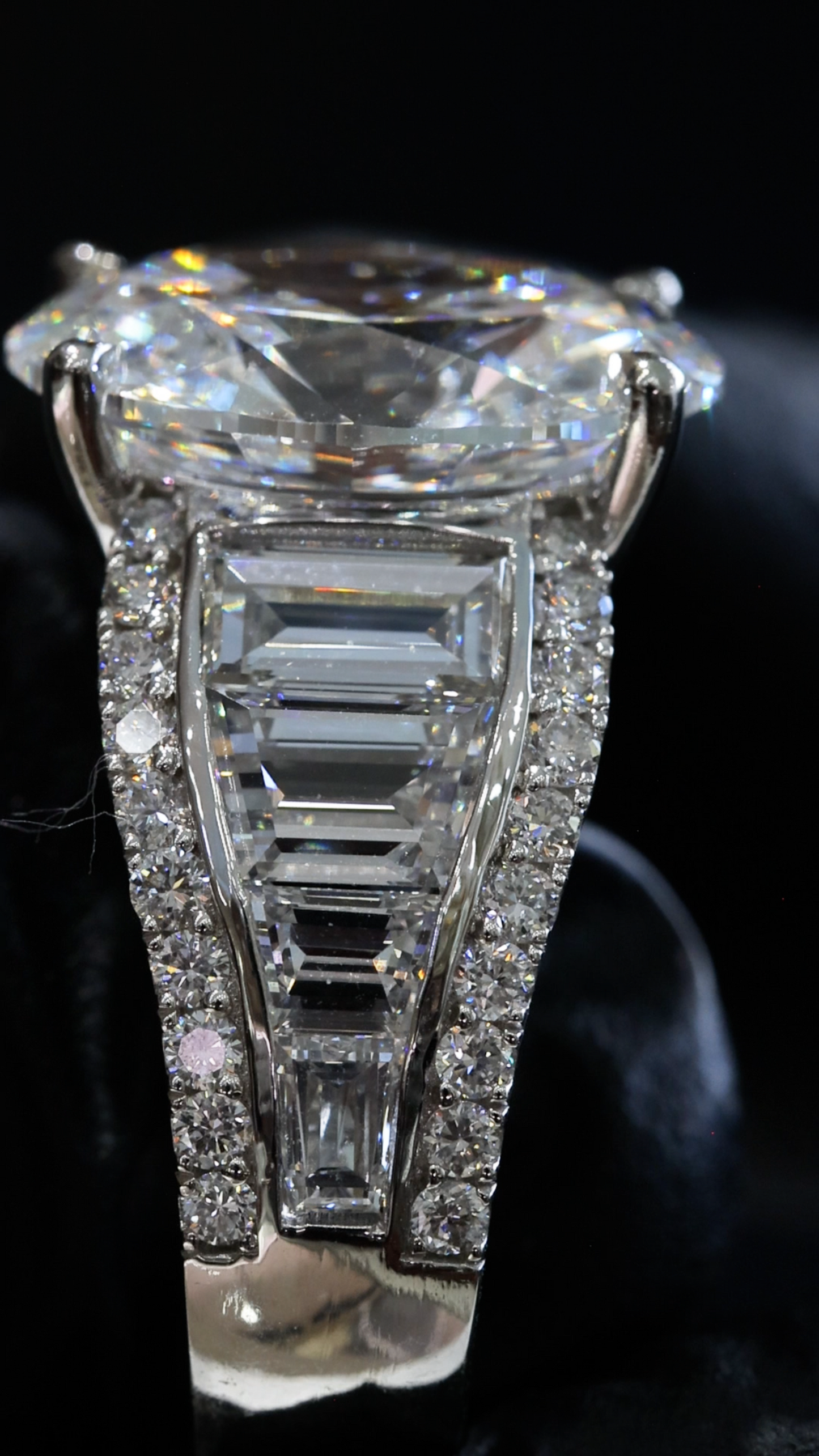 Oval-Cut Lab-Grown Diamond Engagement Ring in White Gold | Tapered Baguette & Pavé Setting