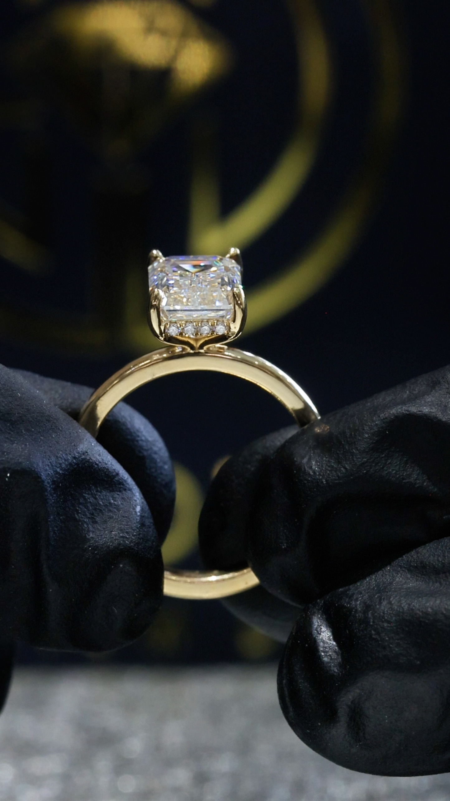 Emerald-Cut Lab-Grown Diamond Solitaire Ring in Yellow Gold | Classic Prong Setting