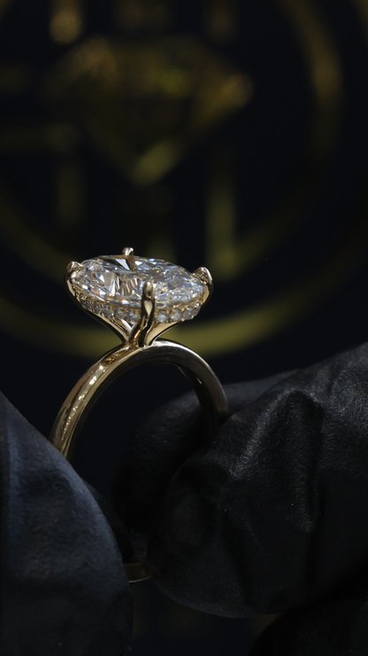 Oval-Cut Lab-Grown Diamond Solitaire Ring in Yellow Gold | Elegant Prong Setting