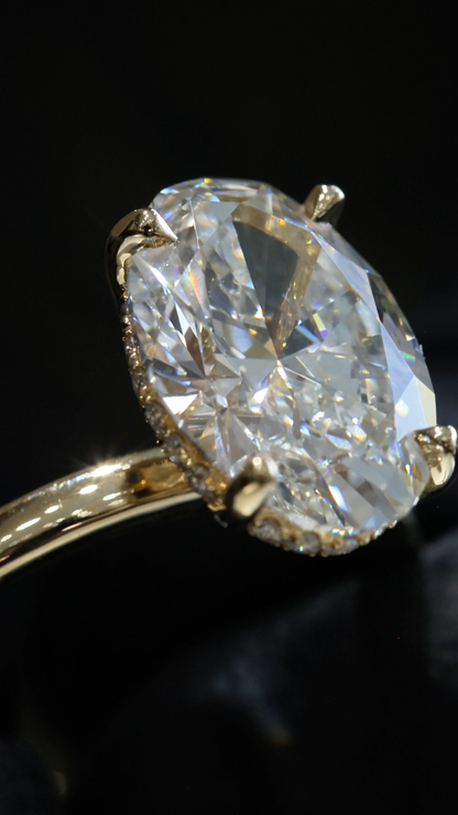 Oval-Cut Lab-Grown Diamond Solitaire Ring in Yellow Gold | Elegant Prong Setting