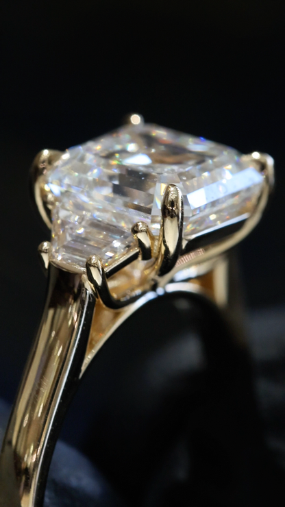 Emerald-Cut Lab-Grown Diamond Three-Stone Ring in Yellow Gold | Trapezoid Accent Setting