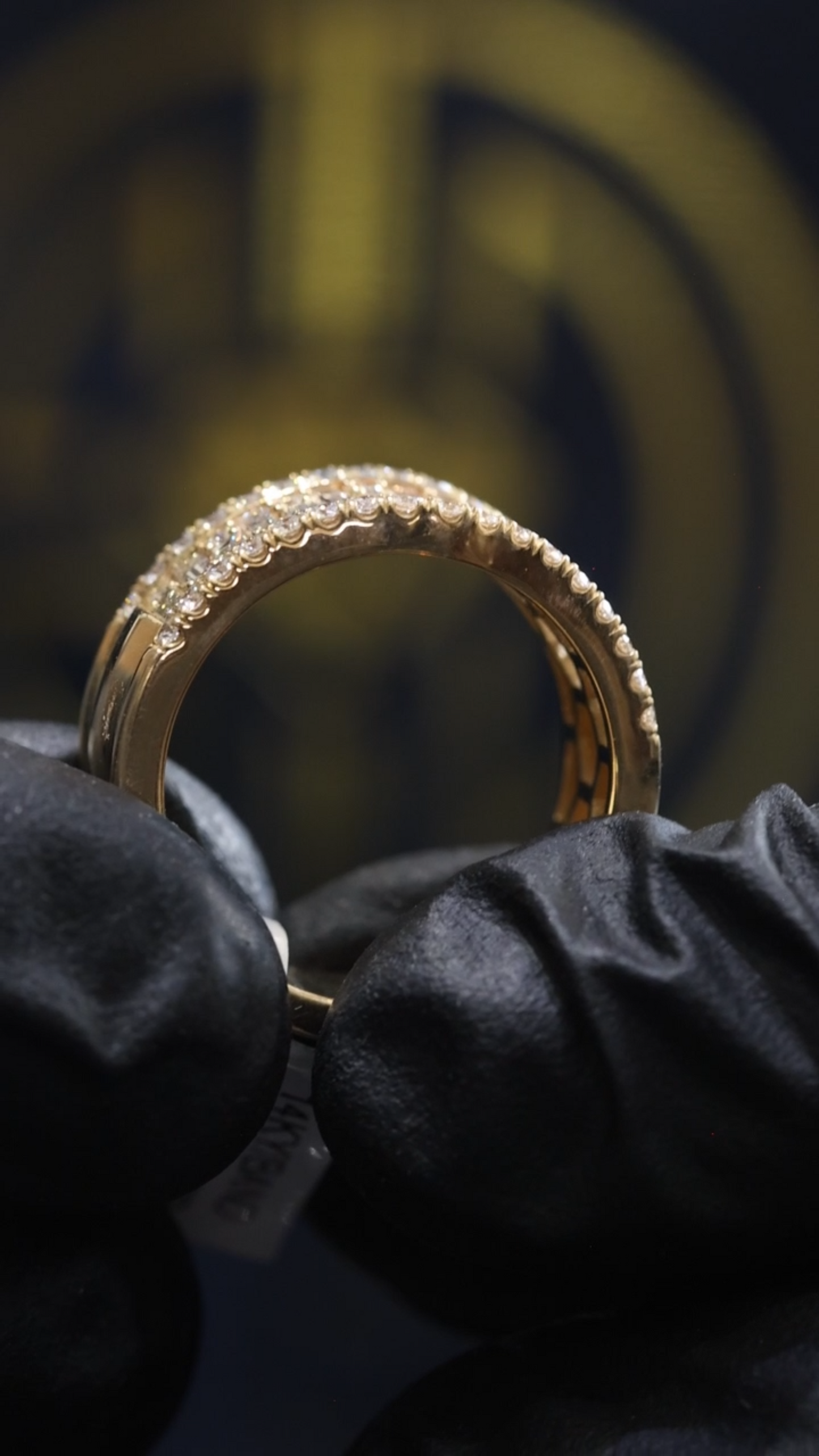 Baguette & Round Diamond Band in Yellow Gold | 1.82 CTW