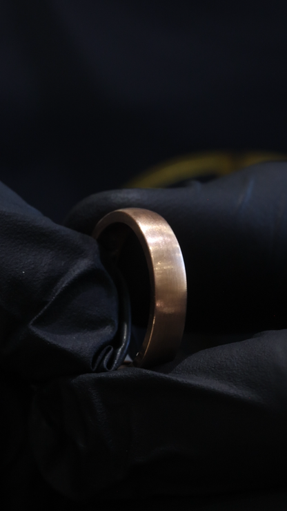 Men’s Classic Brushed Wedding Band in Rose Gold