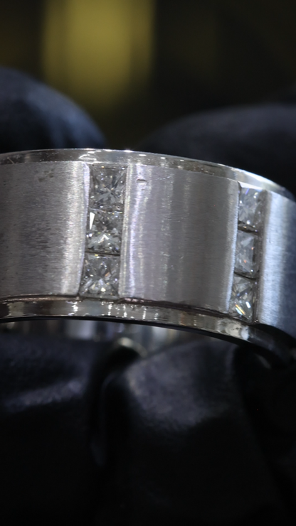 Men’s Channel-Set Diamond Wedding Band in White Gold | 2.50 CTW