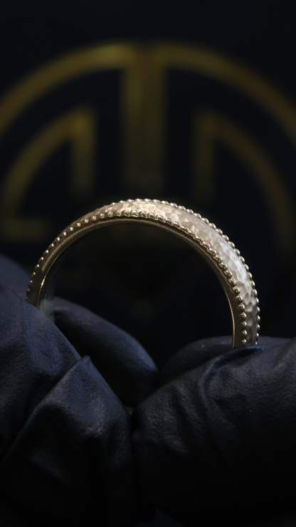 Men’s Hammered Milgrain Wedding Band in Yellow Gold