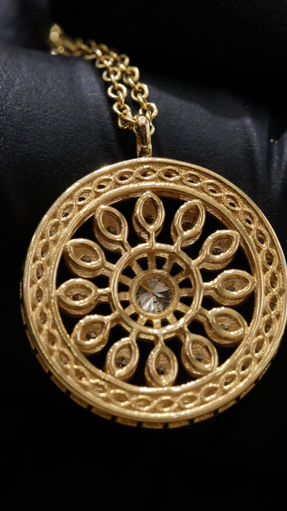 Natural Diamond Openwork Circle Pendant in Yellow Gold | Vintage-Inspired Medallion Design
