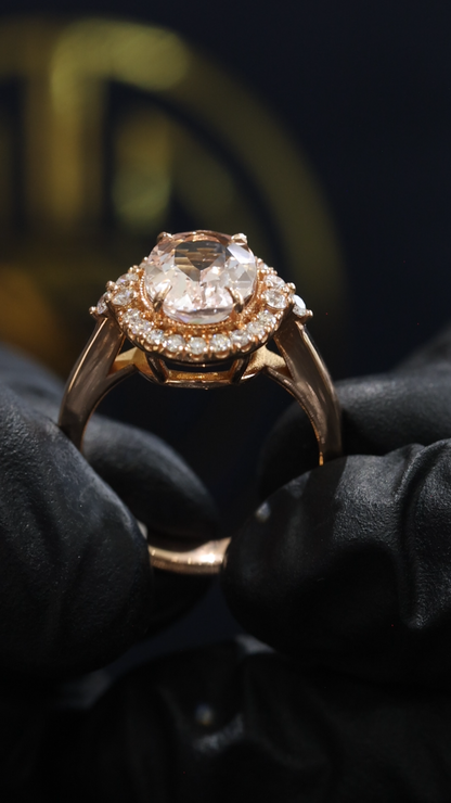 Classic Oval Morganite Halo Ring in Rose Gold | Diamond Halo & Elegant Split Shank Design