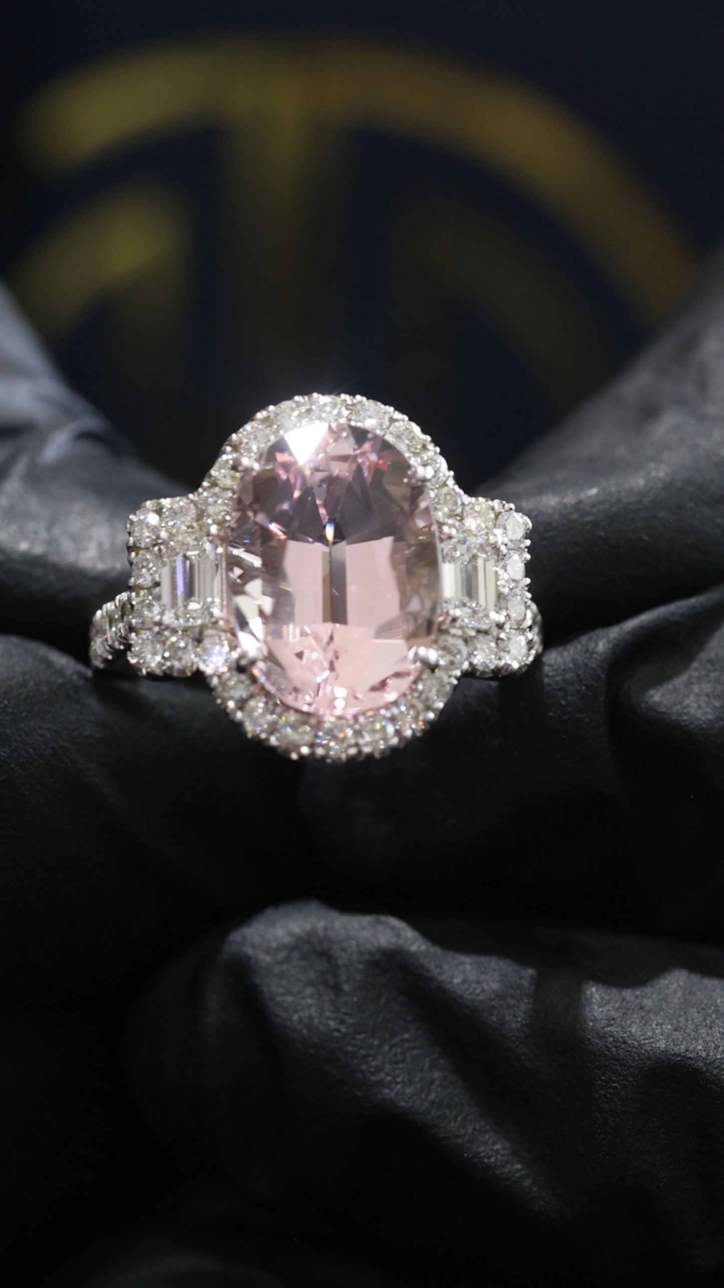 Grand Oval Morganite Halo Ring in White Gold | Baguette Diamond Accents & Classic Scalloped Halo
