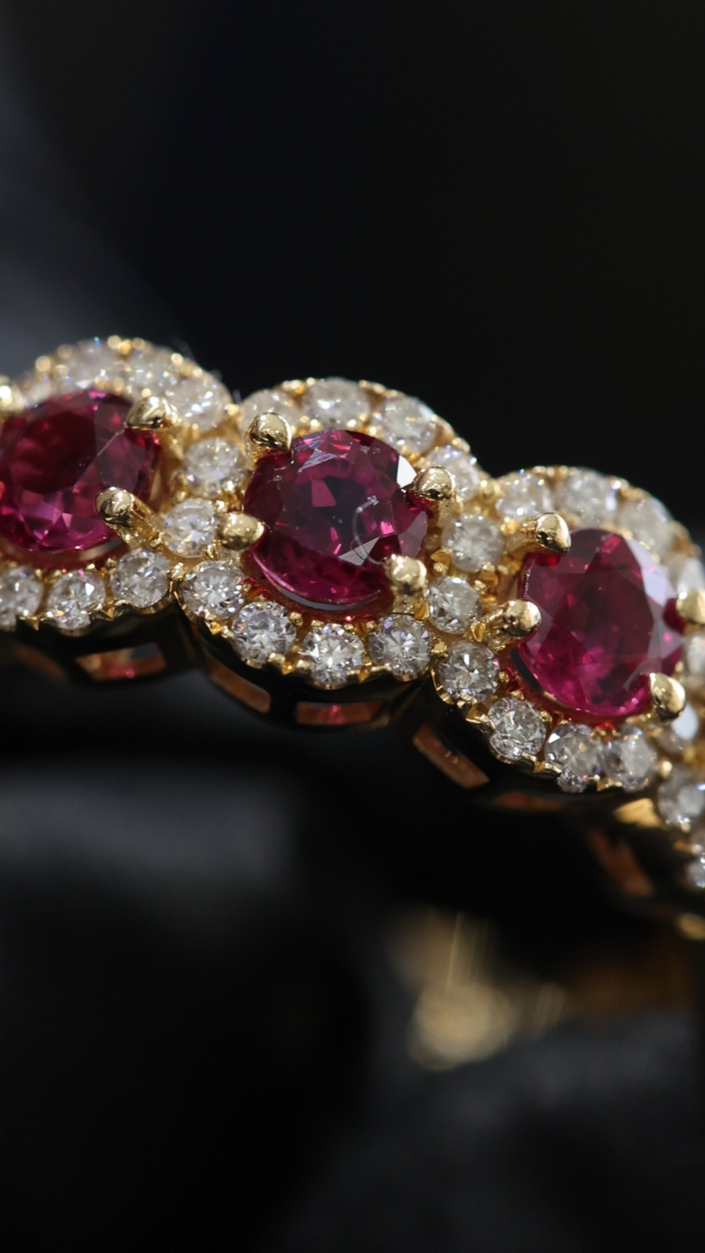 Classic Ruby Diamond Halo Band in Yellow Gold | Oval Ruby Cluster Ring with Diamond Accents