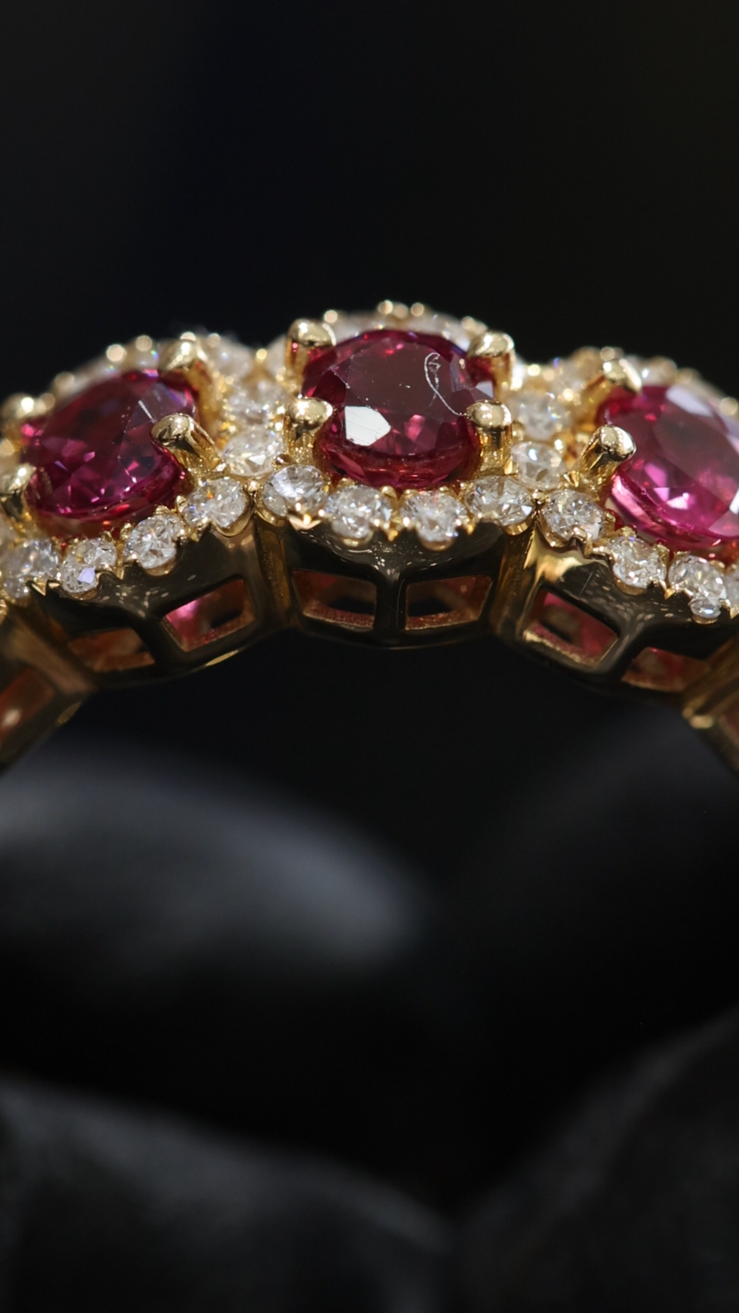 Classic Ruby Diamond Halo Band in Yellow Gold | Oval Ruby Cluster Ring with Diamond Accents