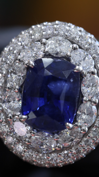 Blue Sapphire & Diamond Halo Ring in White Gold | 7.18 CTW