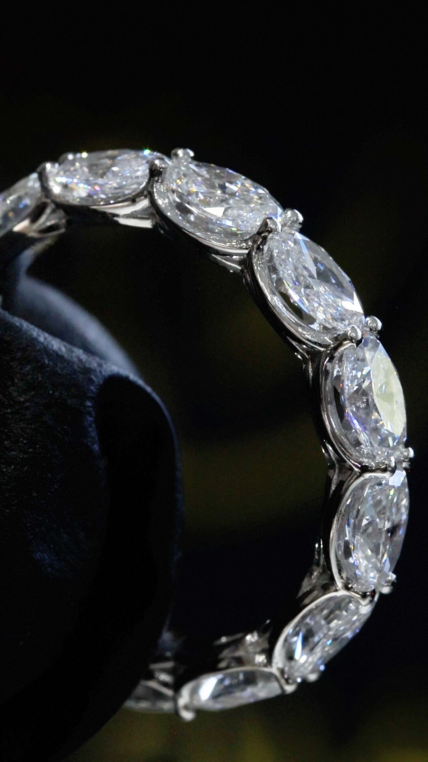 Oval Lab-Grown Diamond Eternity Band in White Gold | Shared Prong Setting