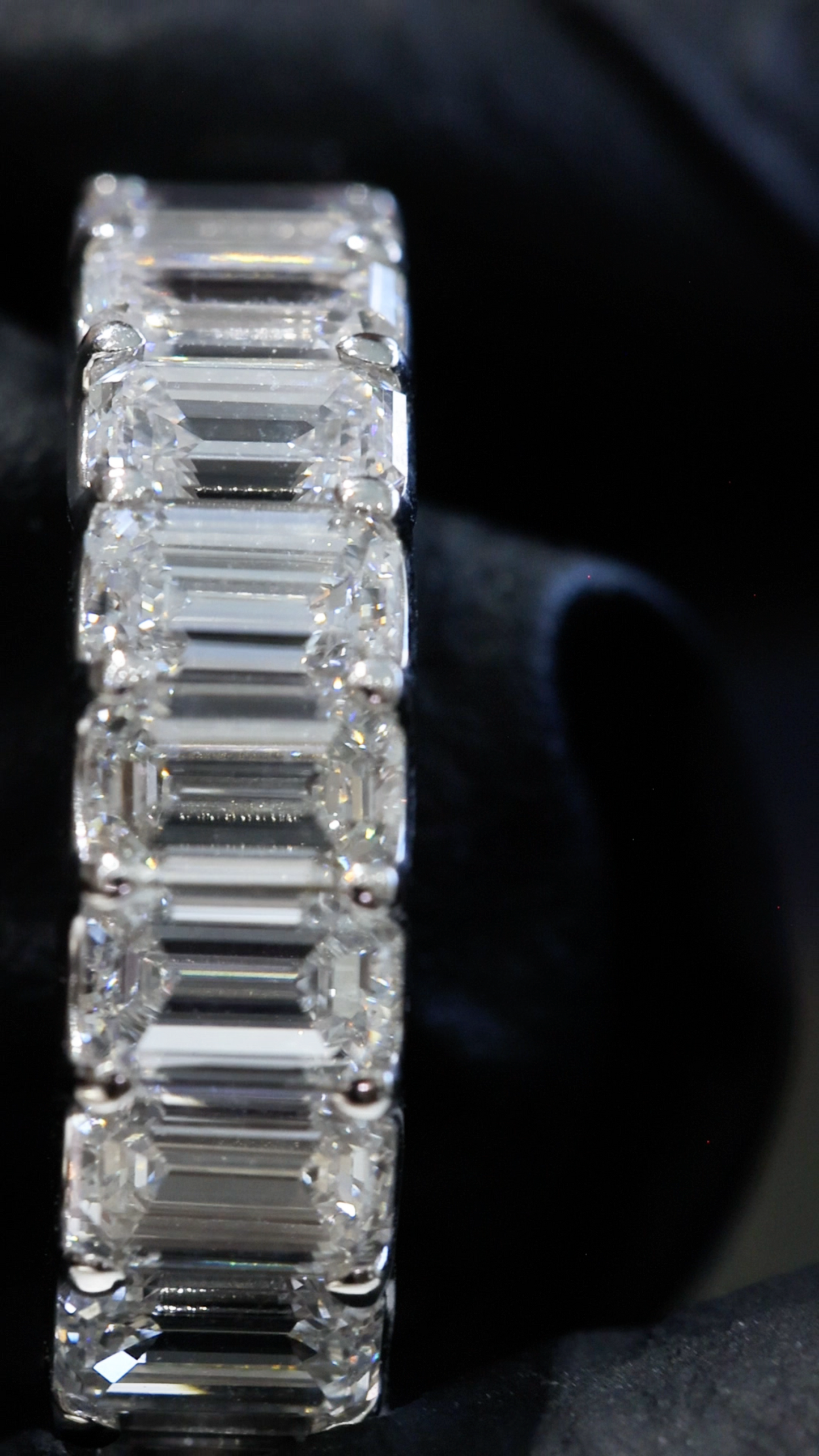 Emerald-Cut Lab-Grown Diamond Eternity Wedding Band in White Gold | Prong-Set Design
