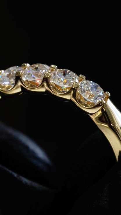 Round-Cut Lab-Grown Diamond Wedding Band in Yellow Gold | Prong-Set Design