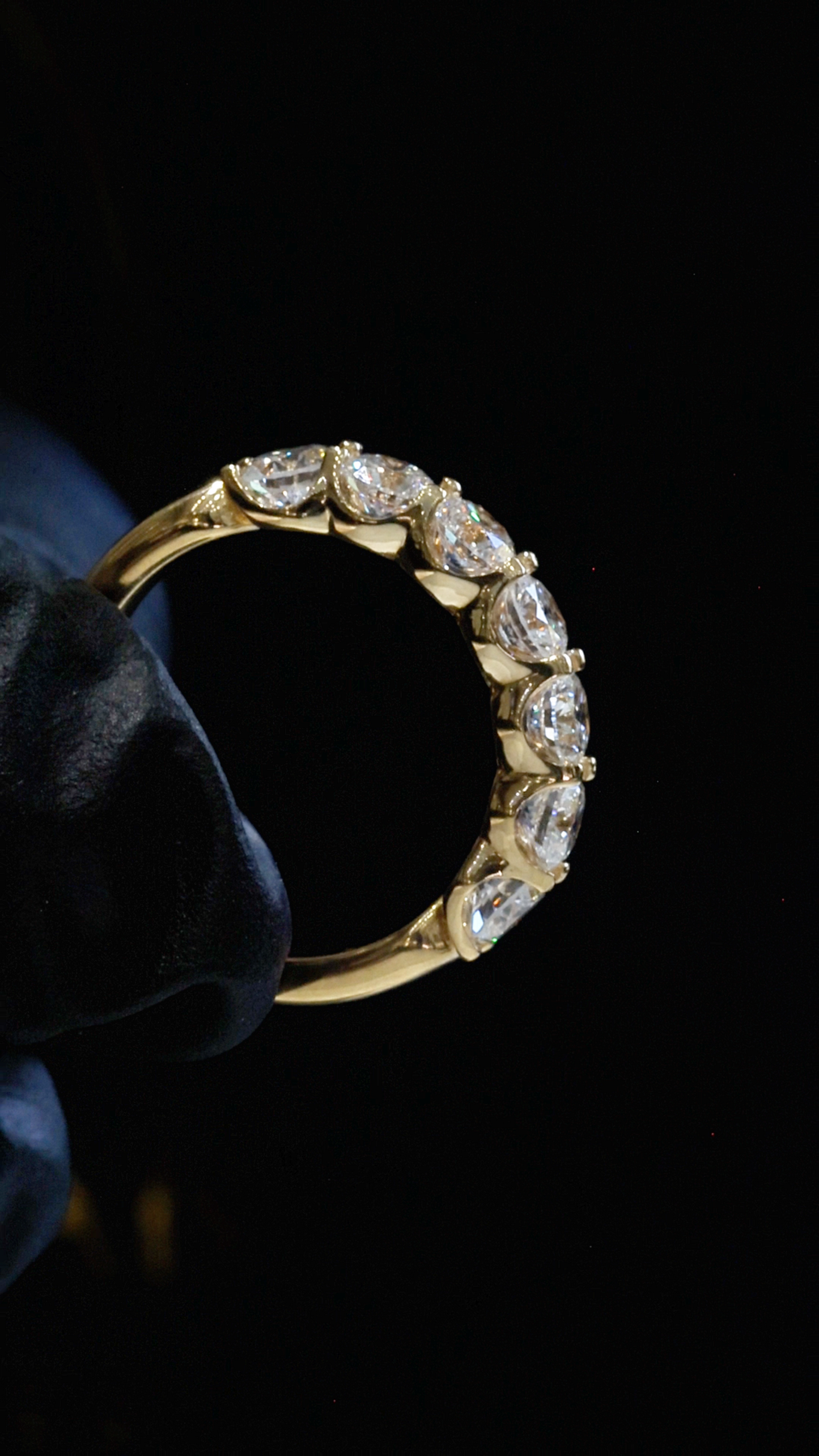 Round-Cut Lab-Grown Diamond Eternity Wedding Band in Yellow Gold | Prong-Set Design