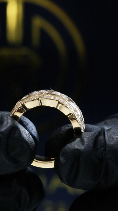 Round-Cut Lab-Grown Diamond Halo Ring with Split Pavé Shank in Yellow Gold | Prong-Set Design