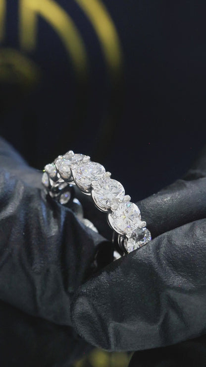 Round-Cut Lab-Grown Diamond Eternity Wedding Band in White Gold | Prong-Set Design