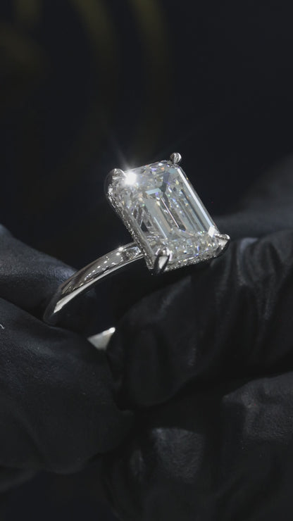 Emerald-Cut Lab-Grown Diamond Solitaire Ring in White Gold | Classic Prong Setting